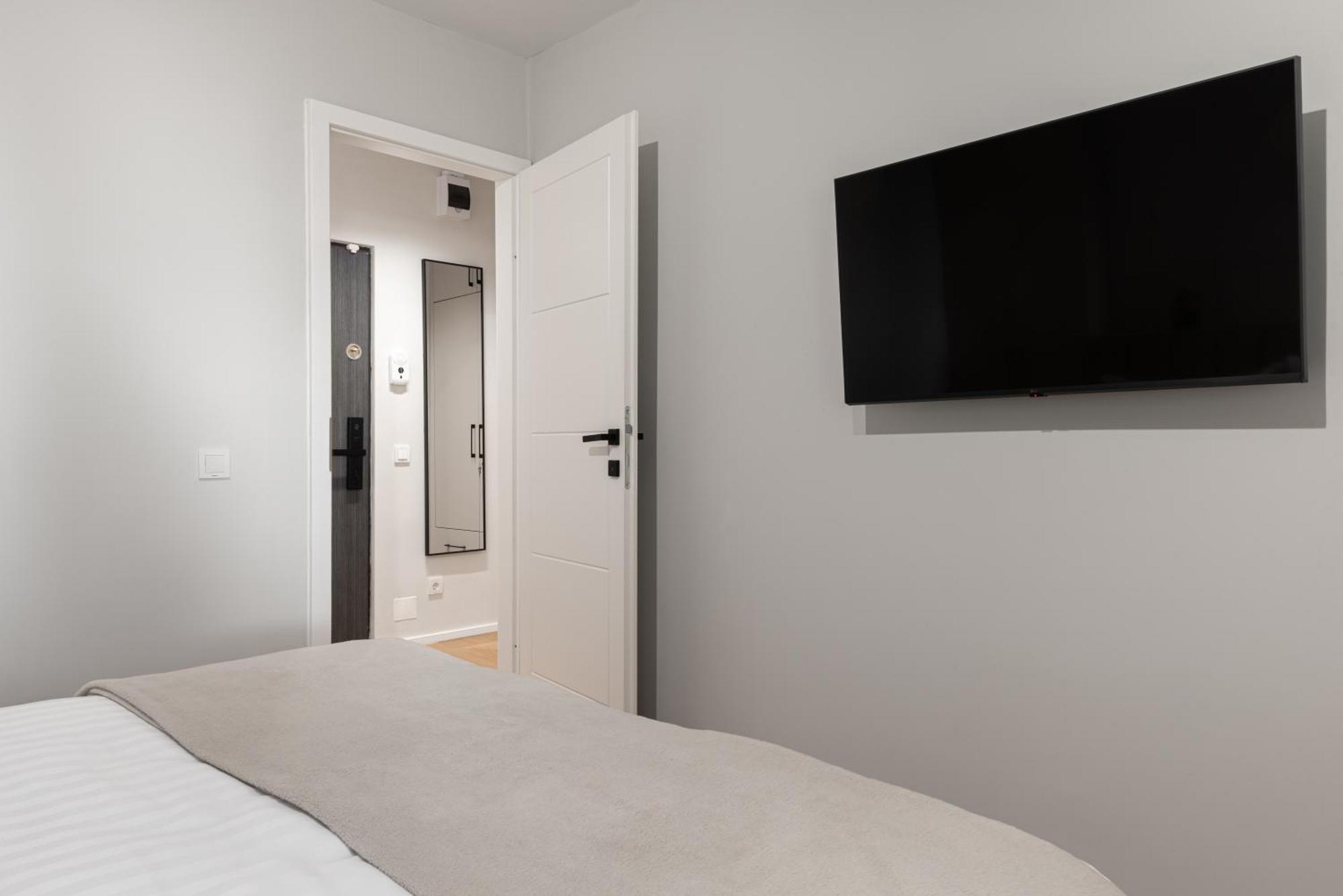Clujstays Studio Close To City Center Buitenkant foto
